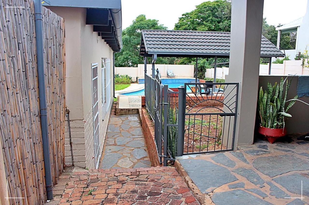 Hotel The Global Link Hub Pretoria-Noord Exterior foto